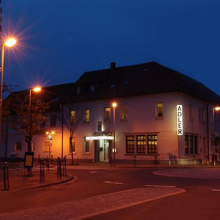 Hotel Adler Neulussheim Экстерьер фото